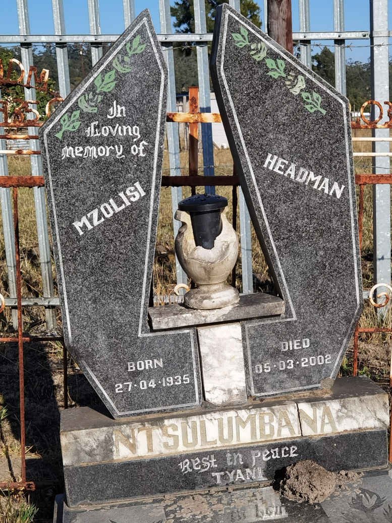 NTSULUMBANA Mzolisi Headman 1935-2002