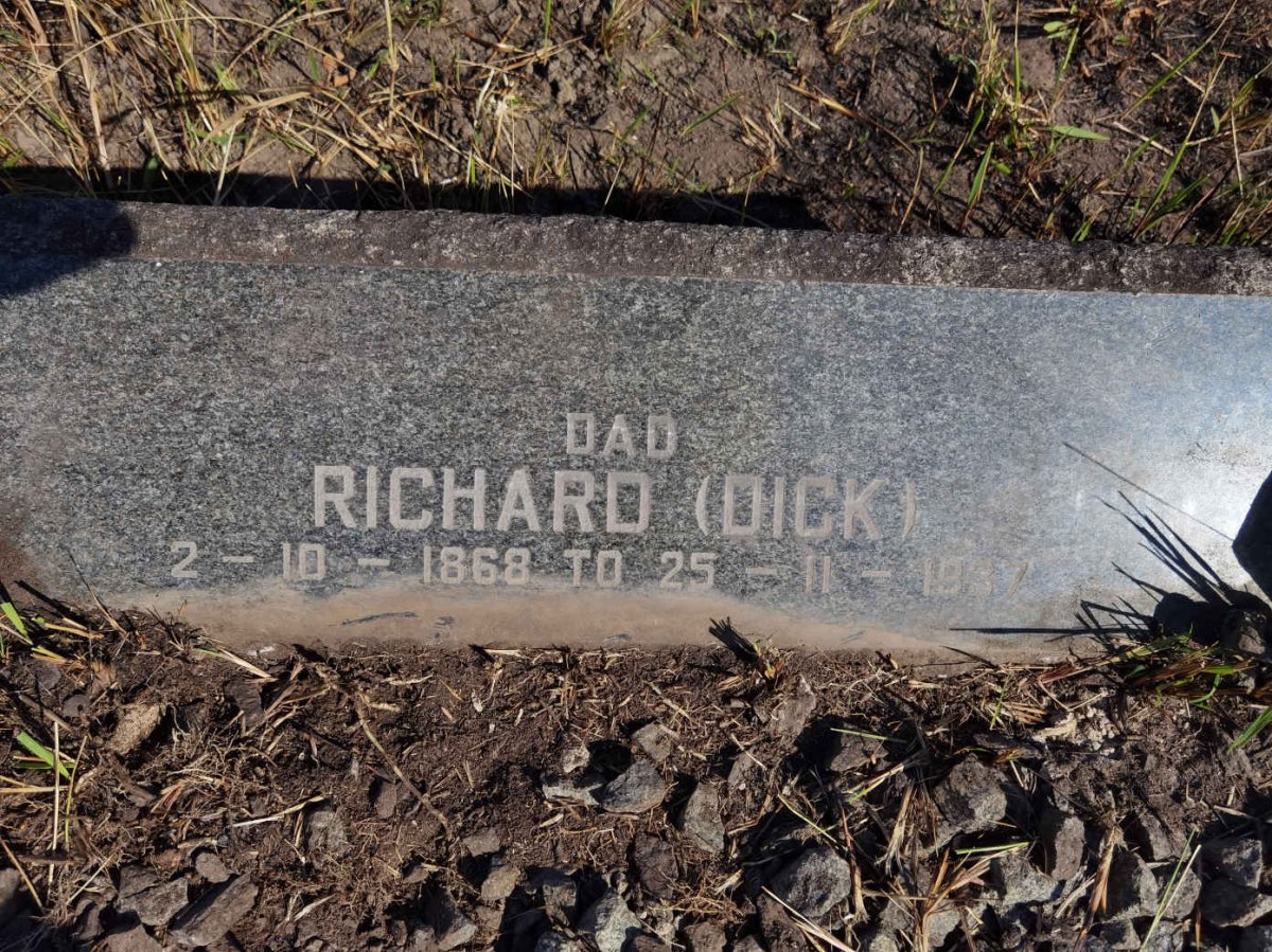 MORIARITY Richard 1868-1937 &amp; Ruth 1871-1932