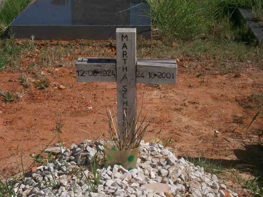 SCHOEMAN Martha 1924-2001