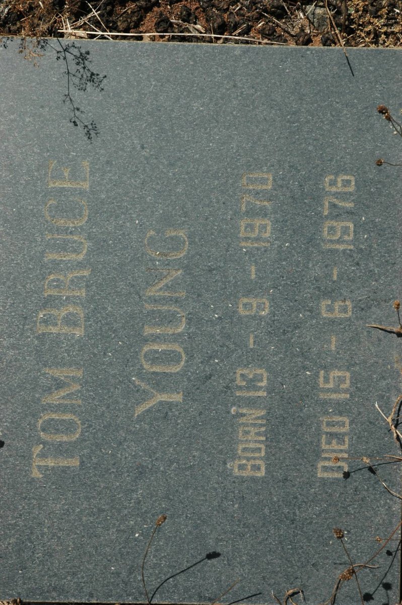 YOUNG Tom Bruce 1970-1976