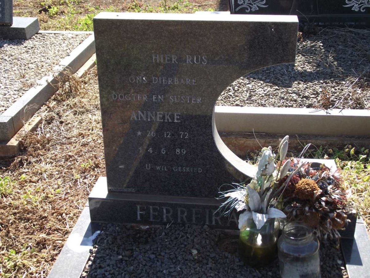 FERREIRA Anneke 1972-1989