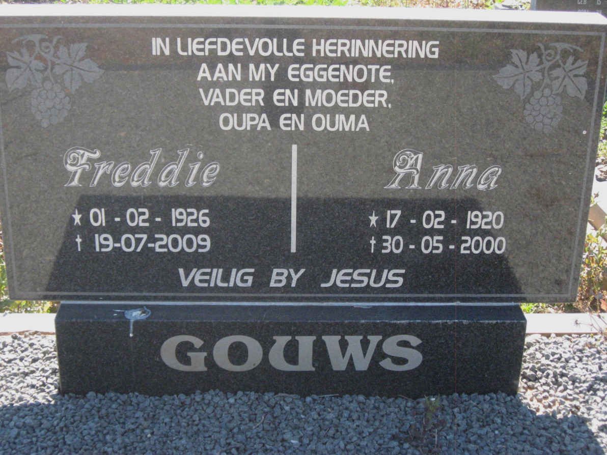 GOUWS Freddie 1926-2009 &amp; Anna 1920-2000