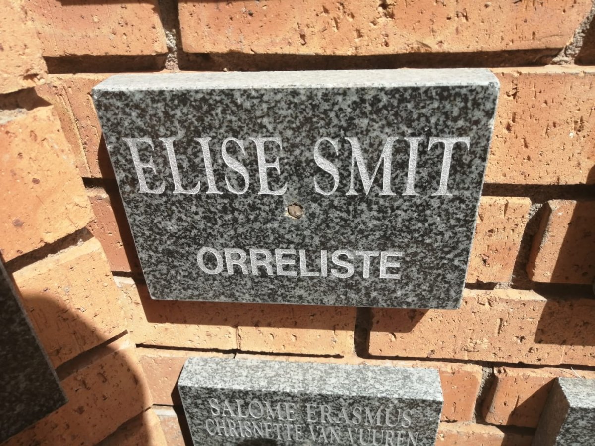 SMIT Elise