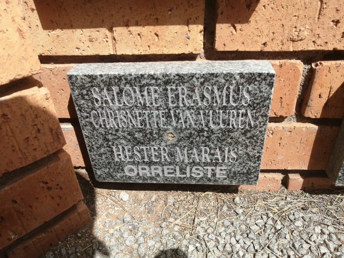 ERASMUS Salome :: VAN VUUREN Chrisnette :: MARAIS Hester
