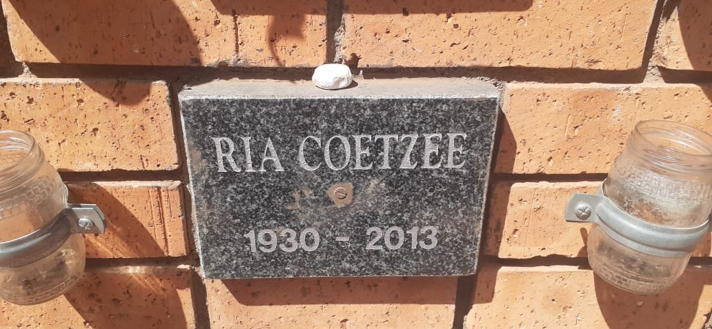 COETZEE Ria 1930-2013