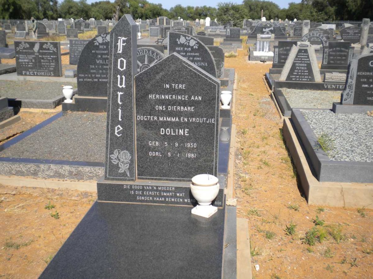 FOURIE Doline 1950-1981