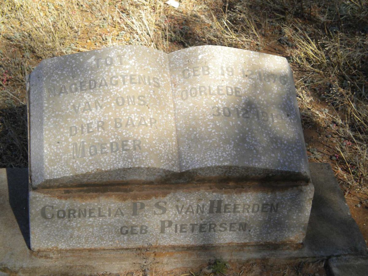 HEERDEN Cornelia P.S., van nee PIETERSEN 1876-1919