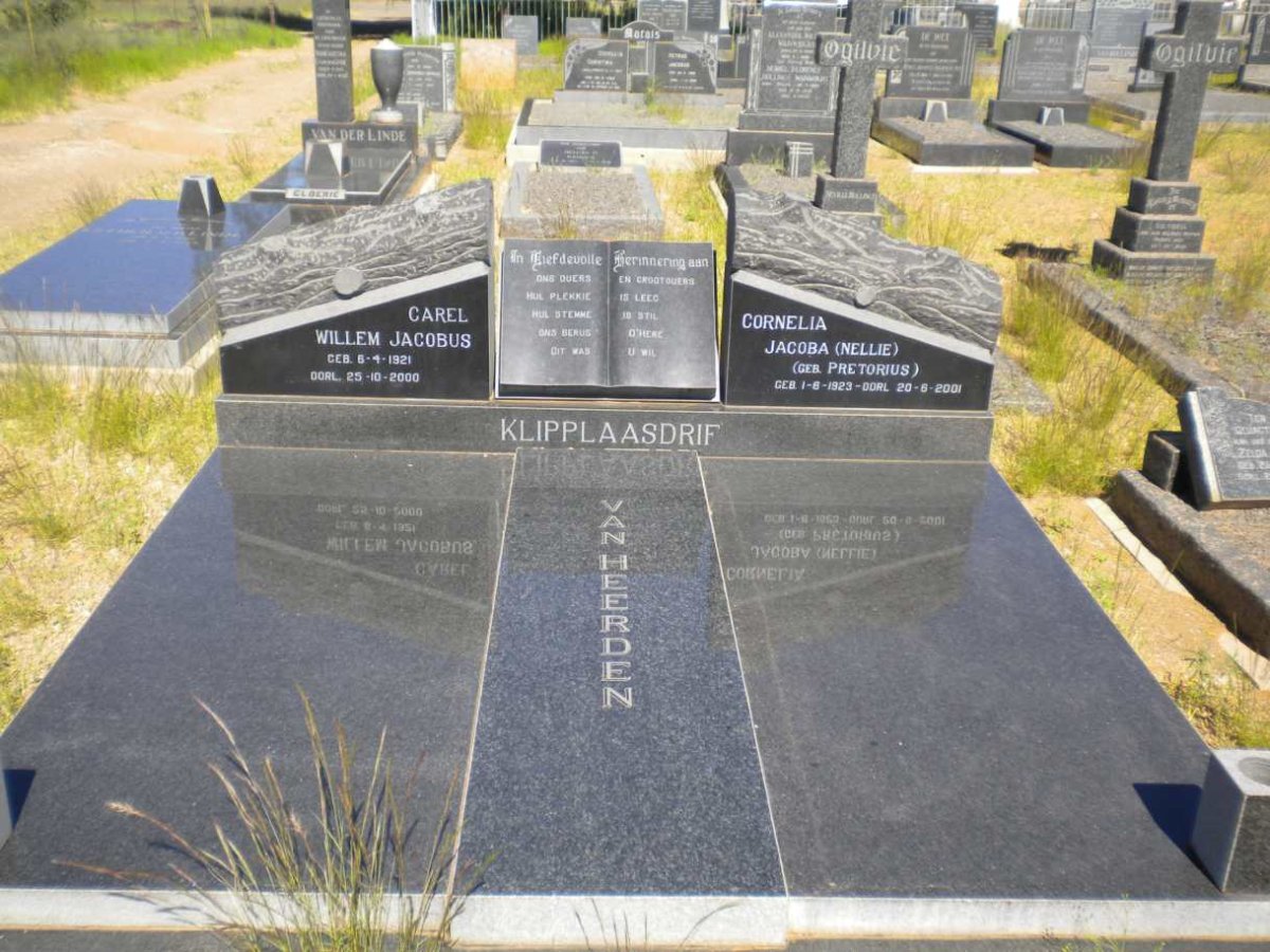HEERDEN Carel Willem Jacobus, van 1921-2000&amp; Cornelia Jacoba PRETORIUS 1923-2001