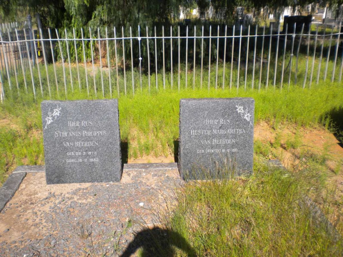 HEERDEN Stefanus Philippus, van 1879-1952 &amp; Hester Margaretha VENTER 1881-