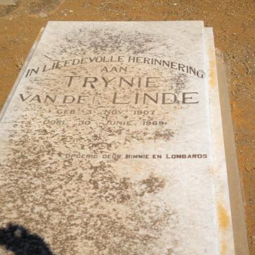 LINDE Trynie, van der 1907-1969