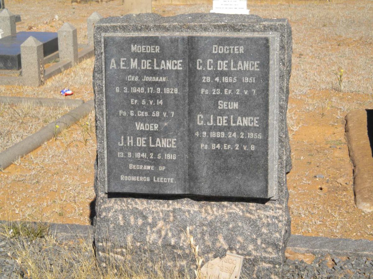 LANGE J.H., de 1841-1918 &amp; A.E.M. JORDAAN 1849-1928 :: DE LANGE G.G. 1865-1951 :: DE LANGE G.J. 1889-1955