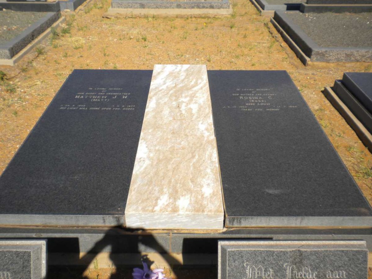 MATTHEW J.W. 1909-1977 &amp; Rosina C. LOUW 1902-1982