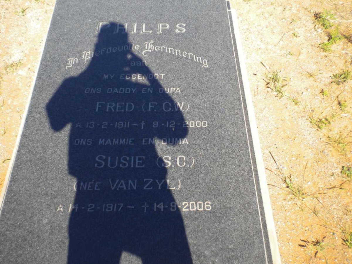 PHILPS  F.C.W. 1911-2000 &amp; S.C. VAN ZYL 1917-2006