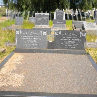 SCHOEVERS Johannes Franciscus 1894-1951 &amp; Dorothea Catharina V.D. MERWE 1902-1972