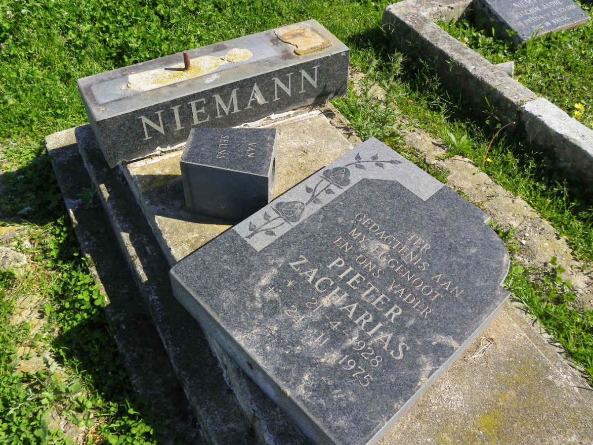 NIEMANN Pieter Zacharias 1928-1975 &amp; Hester Gwendoline DU TOIT nee DAMANT 1926-2005