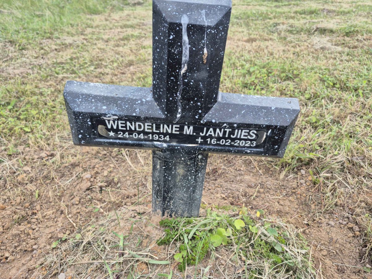 JANTJIES Wendeline M. 1934-2023