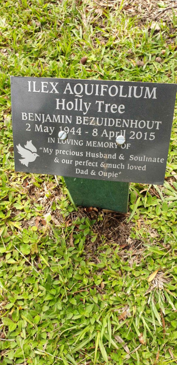 BEZUIDENHOUT Benjamin 1944-2015