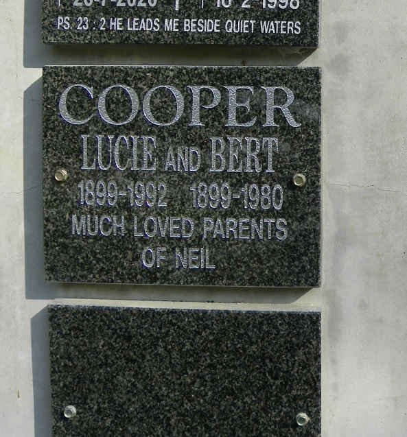 COOPER Bert 1899-1980 &amp; Lucie 1899-1992