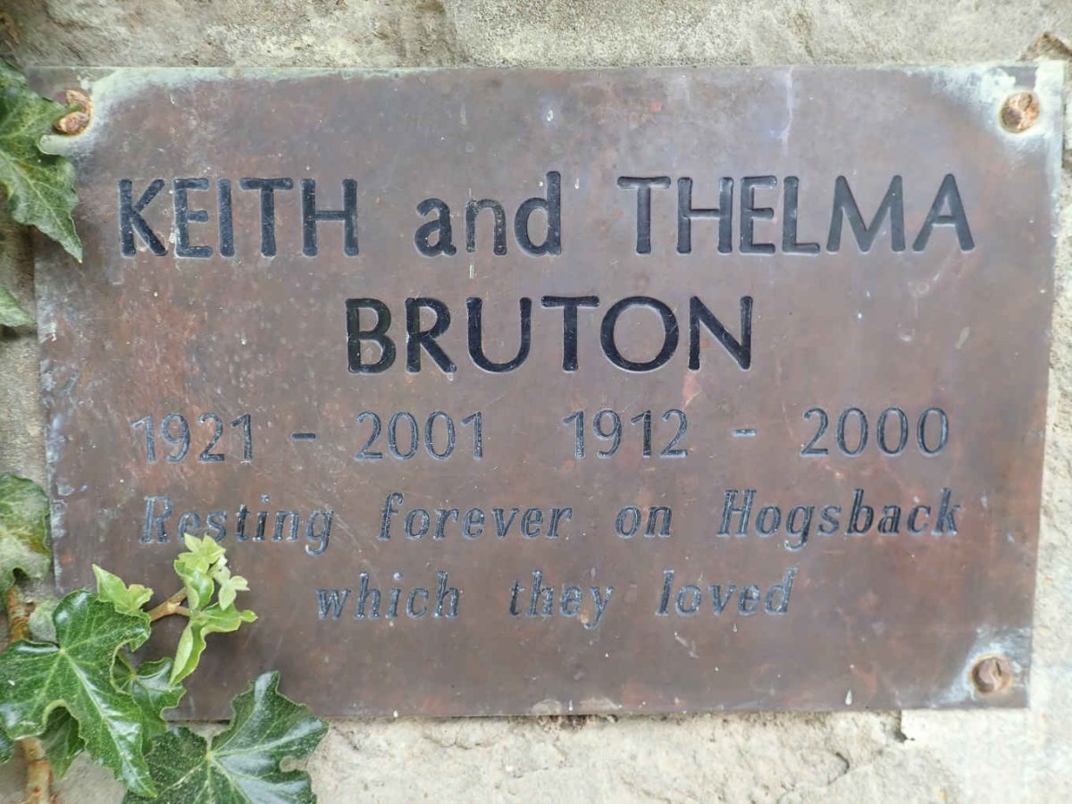 BRUTON Keith 1921-2001 &amp; Thelma 1912-2000