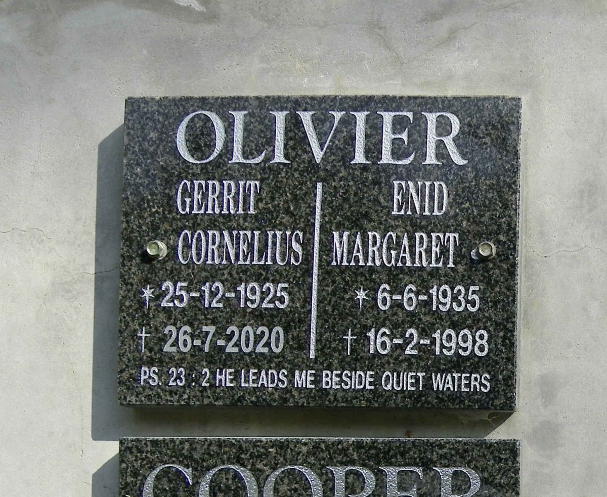 OLIVIER Gerrit Cornelius 1925-2020 &amp; Enid Margaret 1935-1998