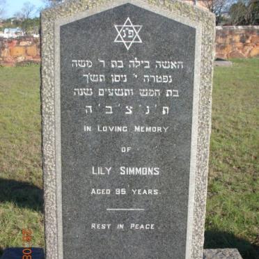 SIMMONS Lily
