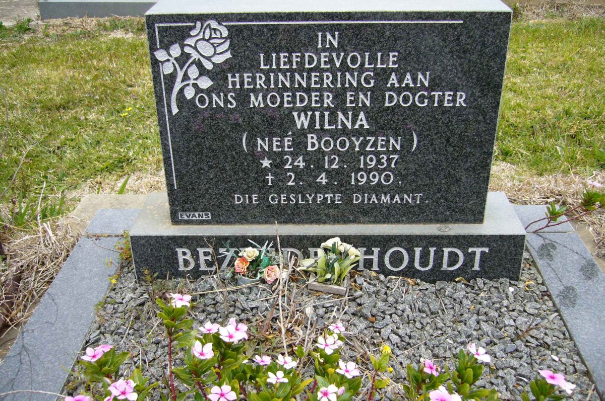 BEZUIDENHOUT Wilna nee BOOYZEN 1937-1990