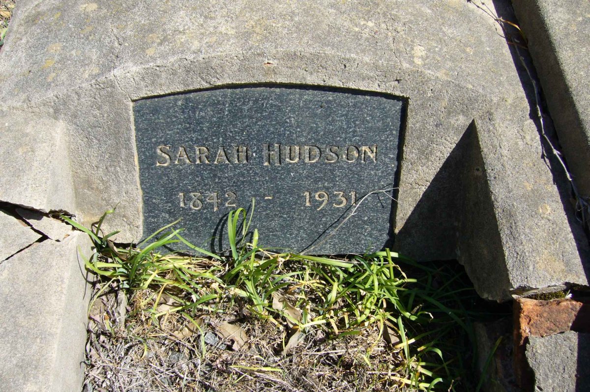 HUDSON Sarah 1842-1931