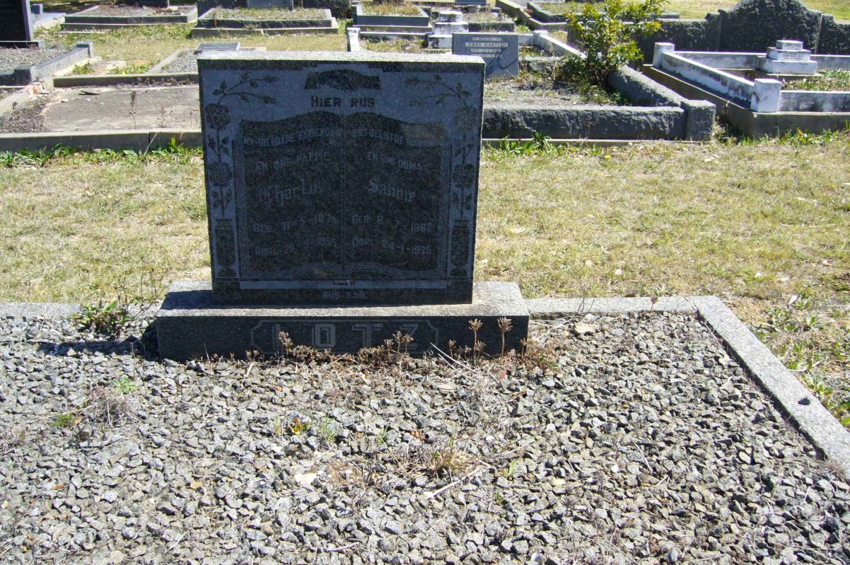 LOTZ Charles 1876-1955 &amp; Sannie 1882-1975