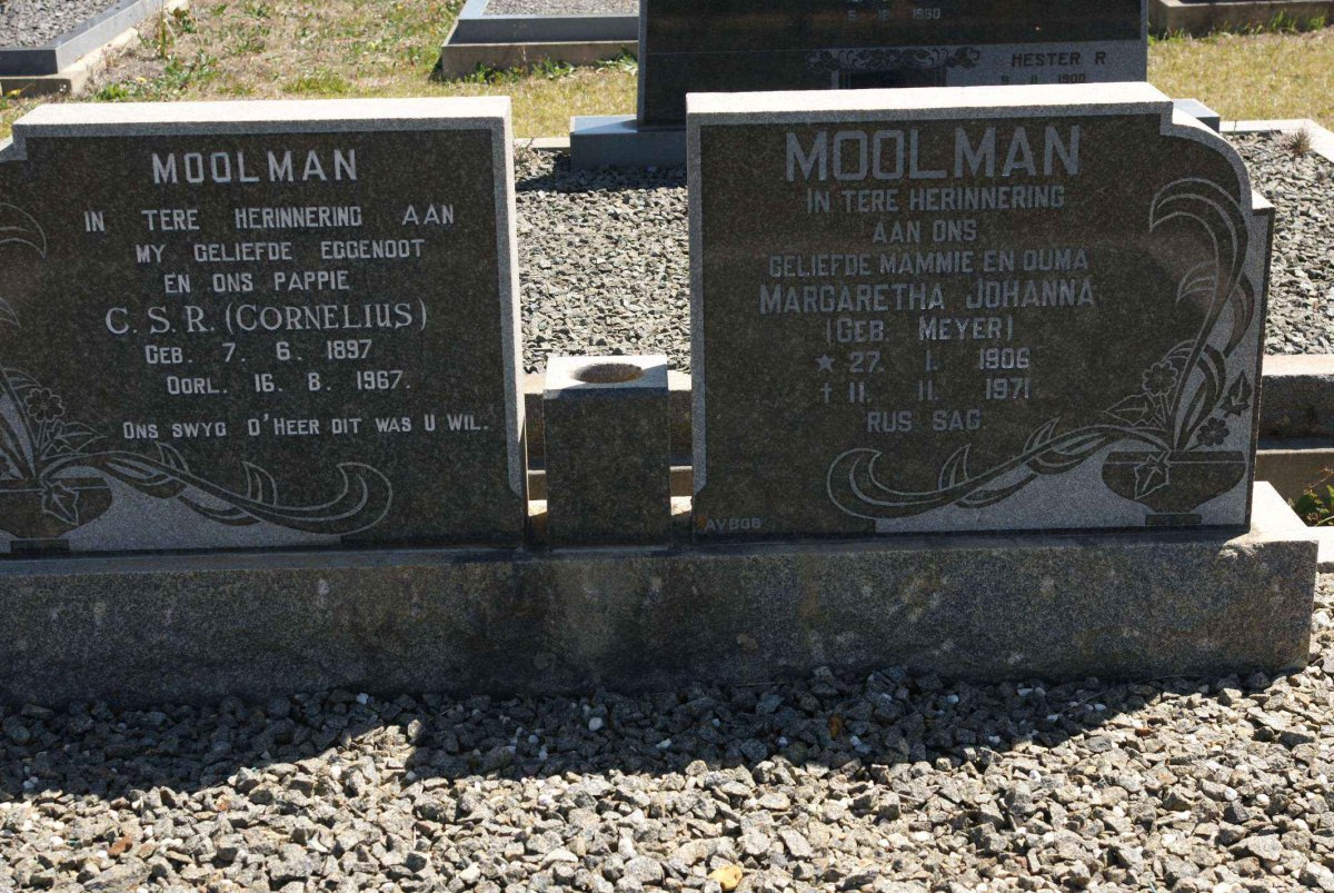MOOLMAN C.S.R. 1897-1967 &amp; Margaretha Johanna MEYER 1906-1971