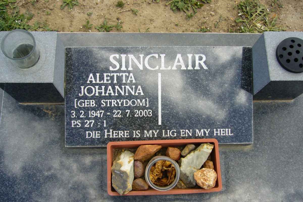 SINCLAIR Aletta Johanna nee STRYDOM 1947-2003