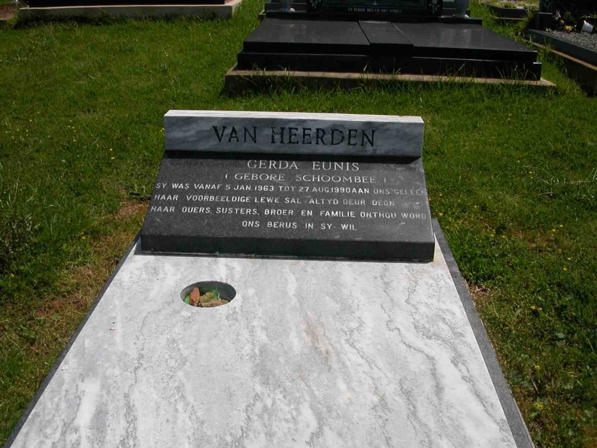 HEERDEN Gerda Eunis, van nee SCHOOMBIE 1963-1990
