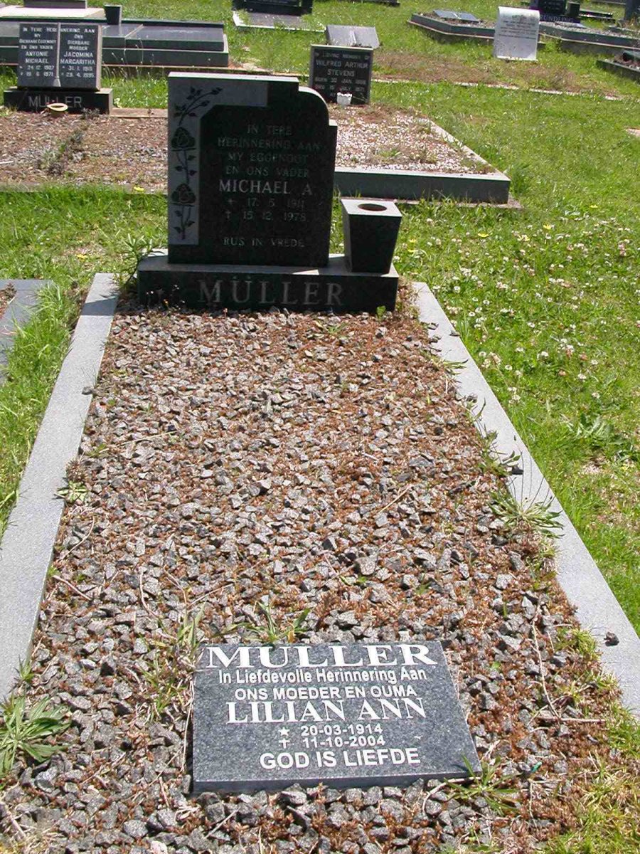 MULLER  Michael  A. 1911-1978 &amp; Lilian Ann 1914-2004