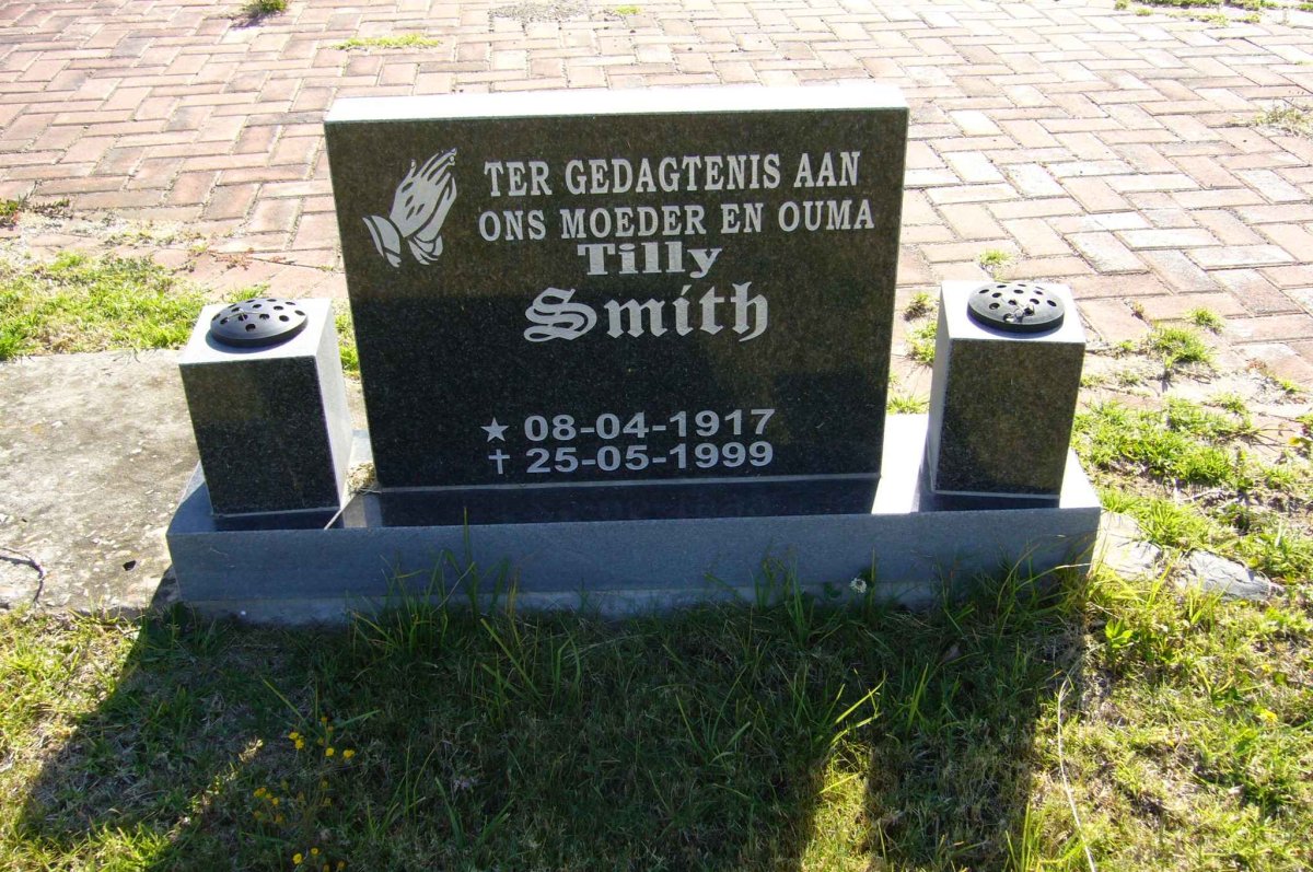 SMITH Tilly 1917-1999