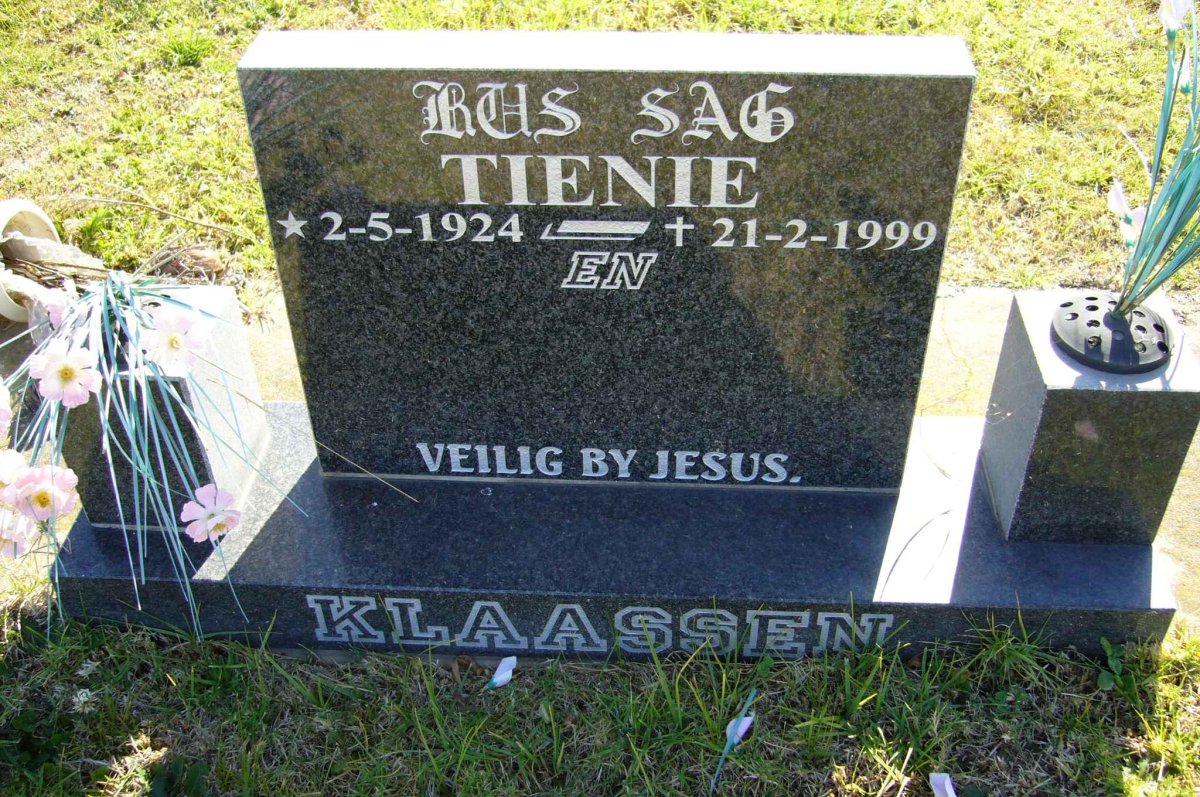 KLAASSEN Tienie 1924-1999