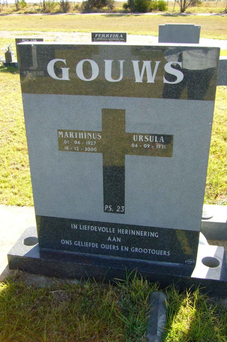 GOUWS Marthinus 1927-2000 &amp; Ursula 1931-
