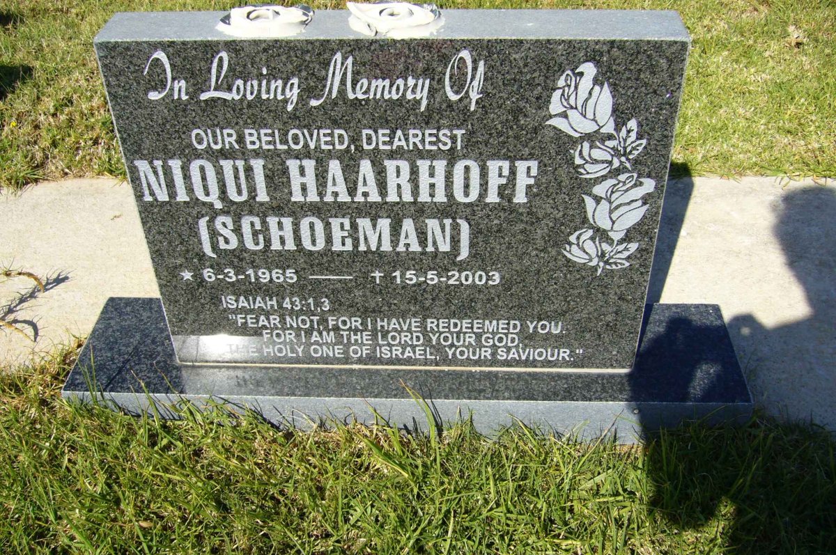 HAARHOF Niqui nee SCHOEMAN 1965-2003