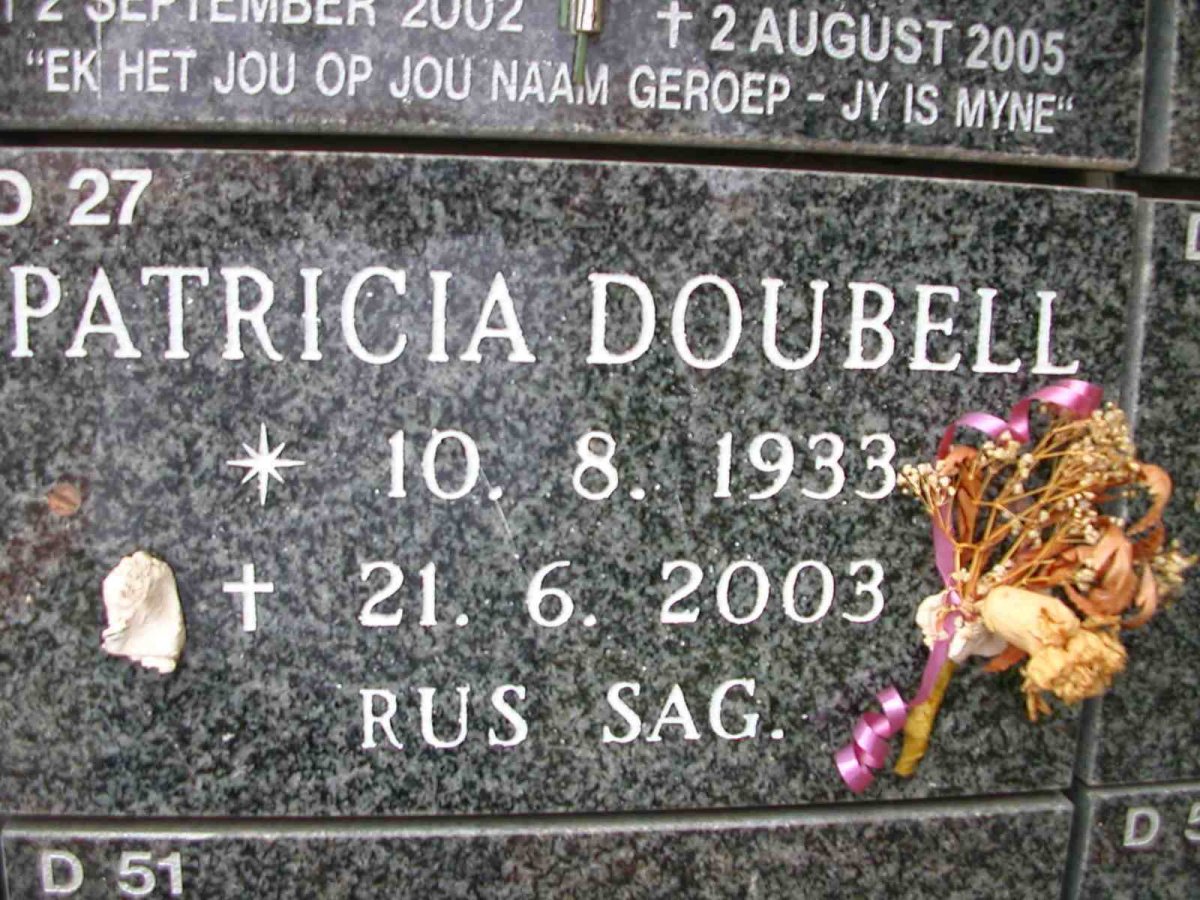 DOUBELL Patricia 1933-2003