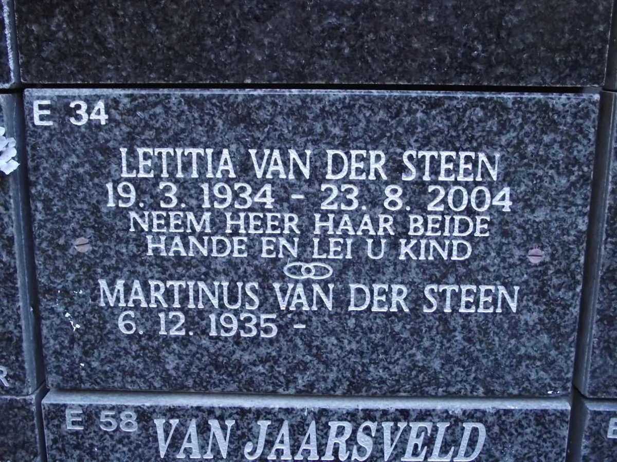 STEEN Martinus, van der 1935- &amp; Letitia 1934-2004