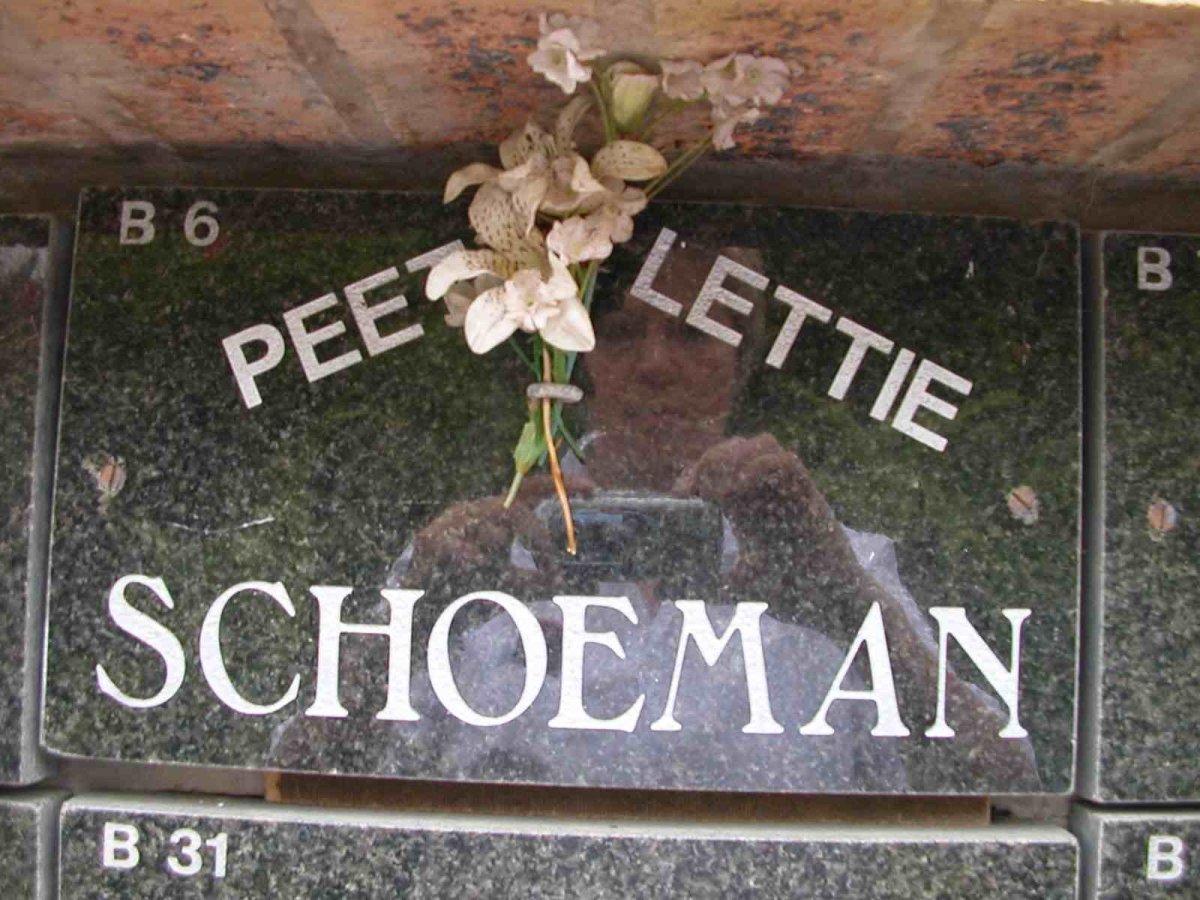 SCHOEMAN Peet &amp; Lettie