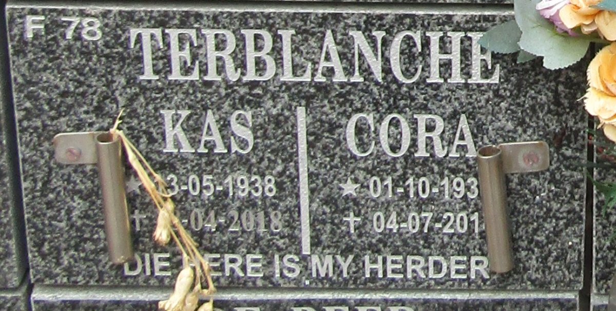 TERBLANCHE Kas 1938-2018 &amp; Cora 193?-201?