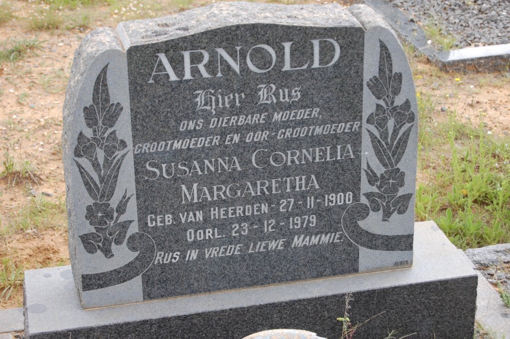 ARNOLD Susanna Cornelia Margaretha nee VAN HEERDEN 1900-1979