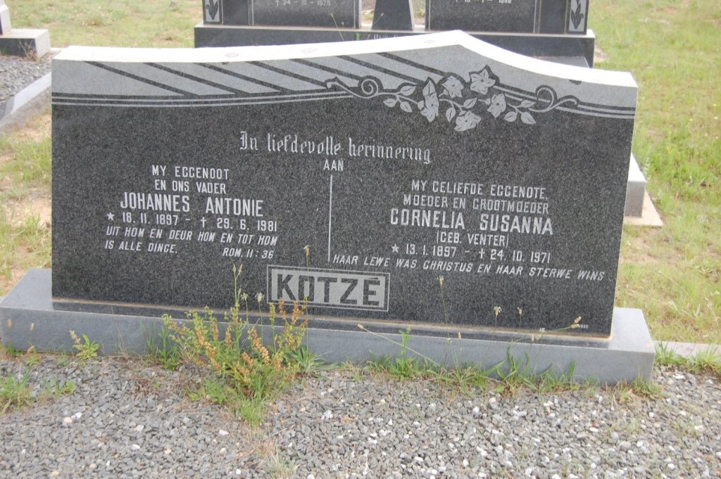 KOTZE Johannes Antonie 1897-1981 &amp; Cornelia Susanna VENTER 1897-1971
