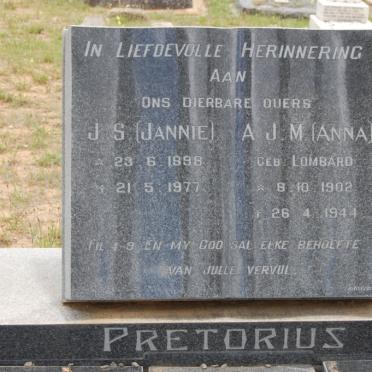 P - Vanne :: Surnames - P