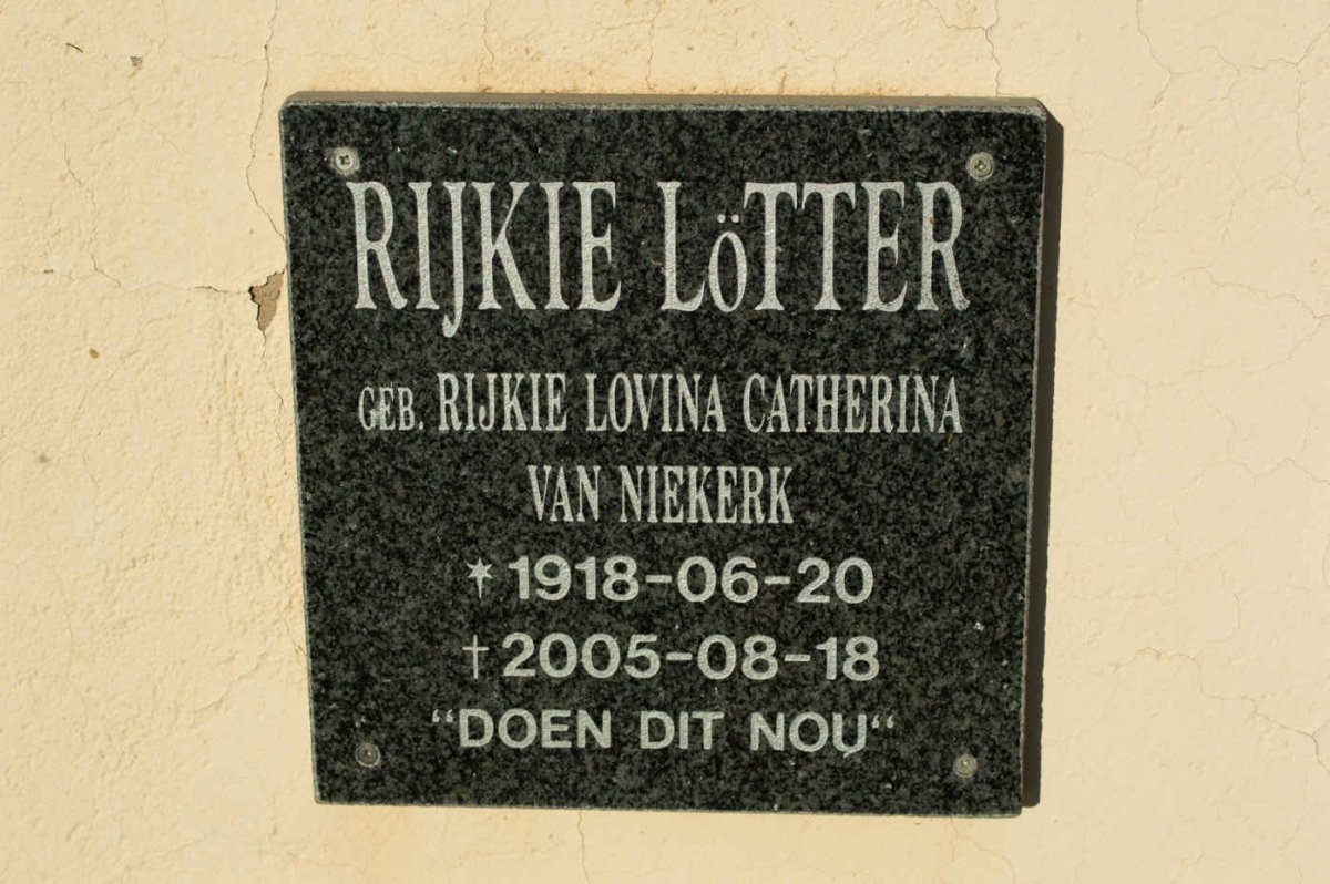 LOTTER Rijkie Lovina Catharina nee VAN NIEKERK 1918-2005
