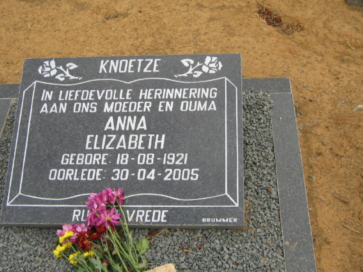 KNOETZE Anna Elizabeth 1921-2005
