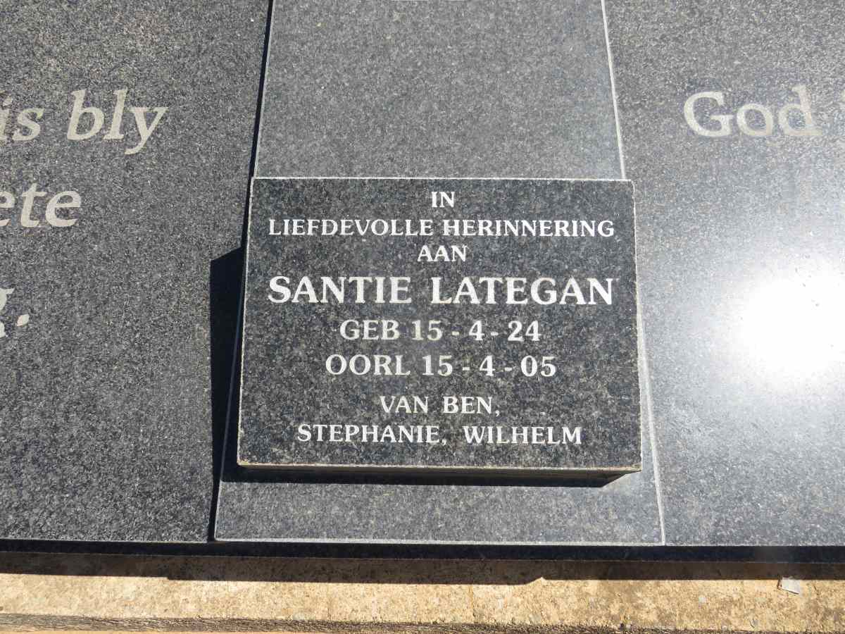 LATEGAN Santie 1924-2005