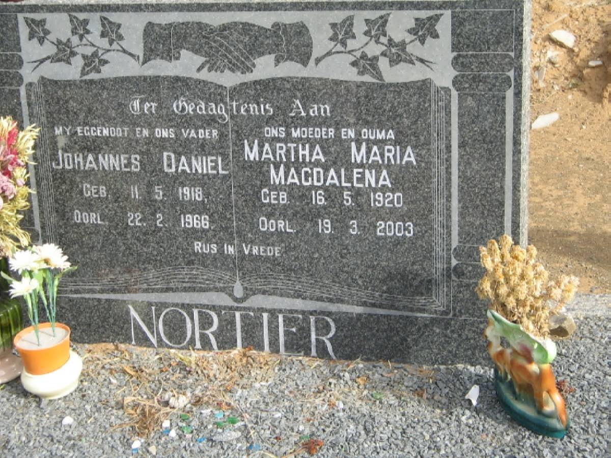 NORTIER Johannes Daniel 1918-1966 &amp; Martha Maria Magdalena 1920-2003