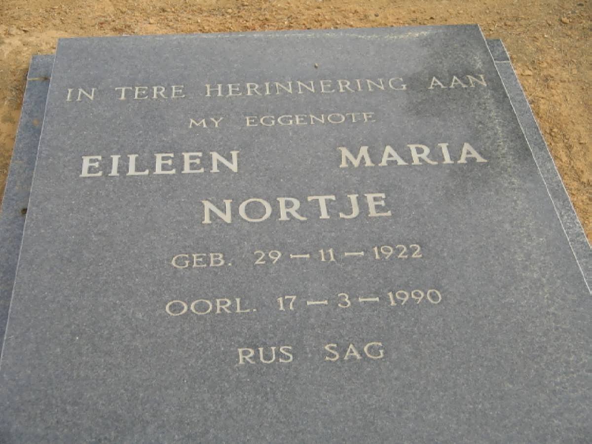 NORTJE Eileen Maria 1922-1990