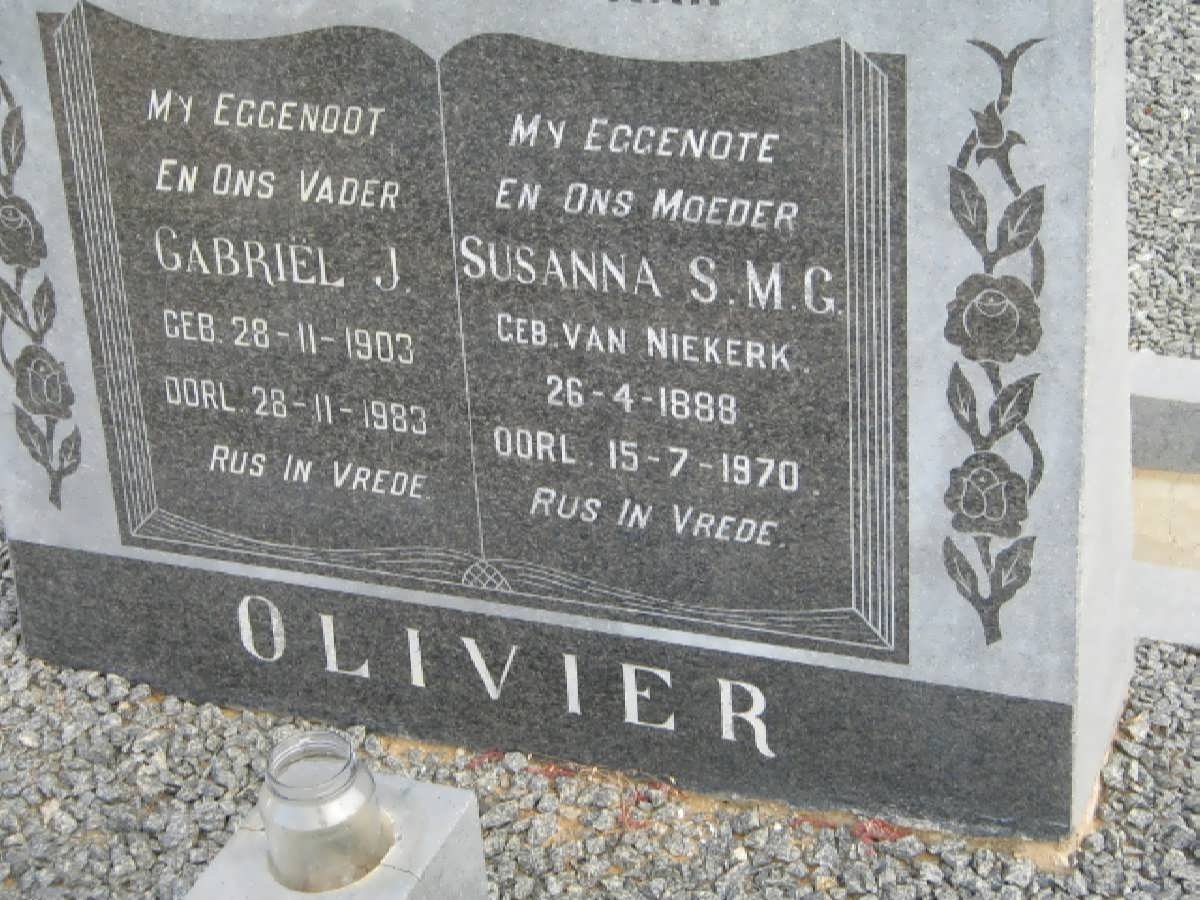 OLIVIER Gabriël J. 1903-1983 &amp; Susanna S.M.G. VAN NIEKERK 1888-1970