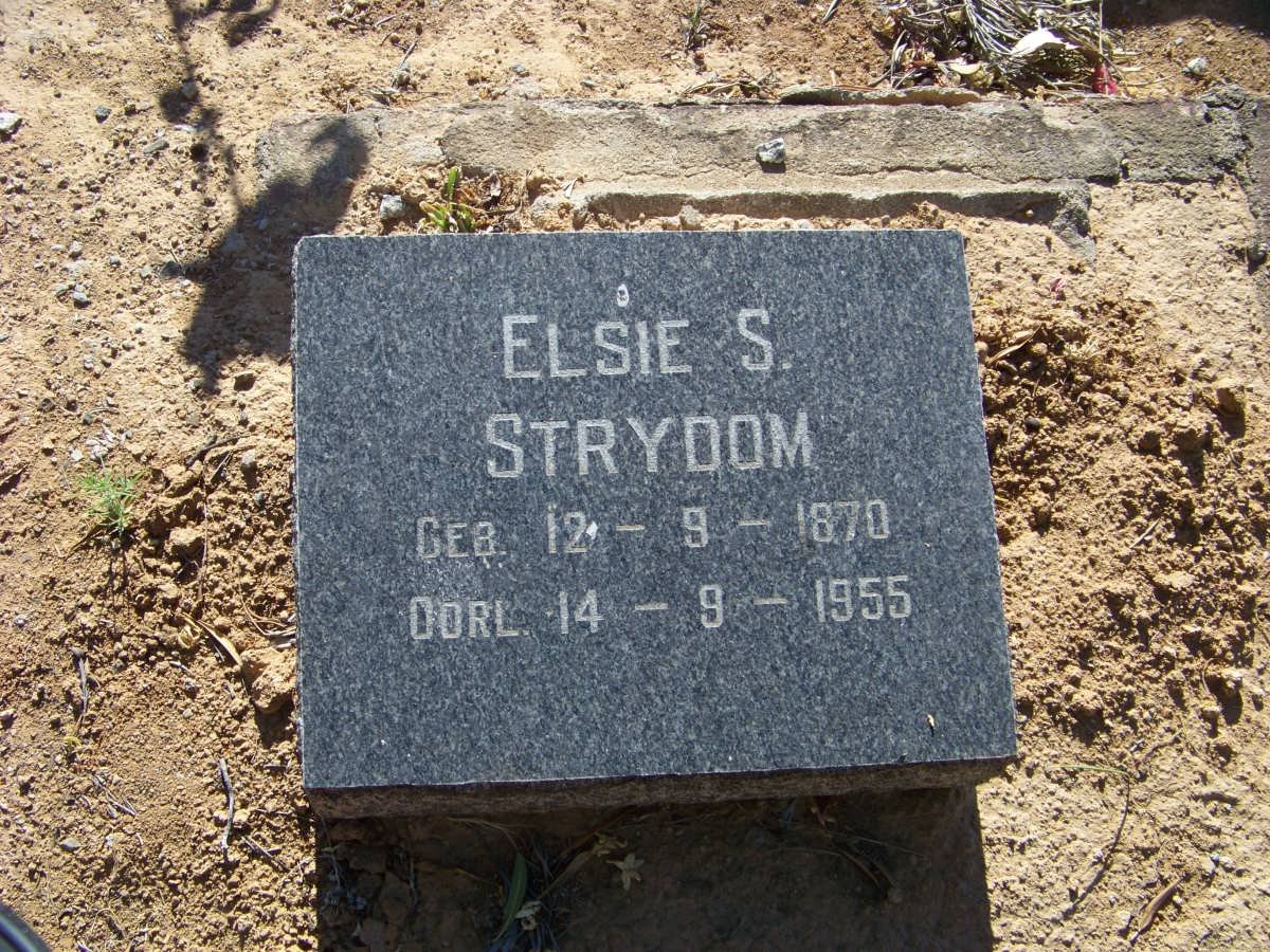 STRYDOM Elsie S. 1870-1955